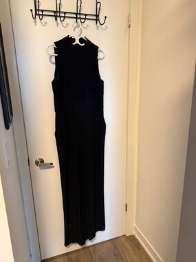 Ralph Lauren Sz 14 Black Sleeveless Jumpsuit.